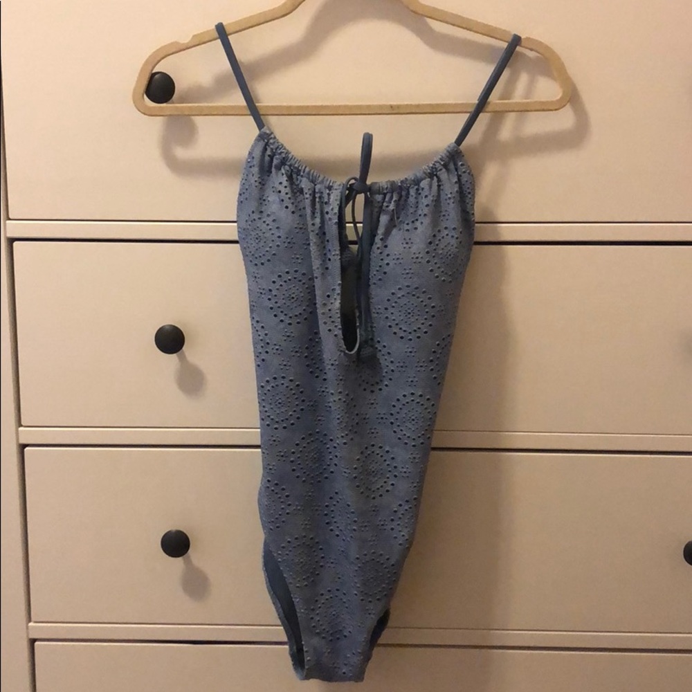 Aerie Women’s One-piece Bathing Suit